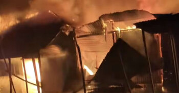 ফরিদপুরে আগুনে পুড়ে ছাই ২০ দোকান