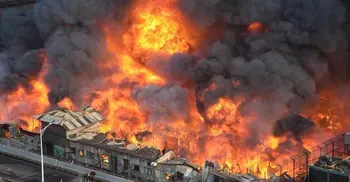 Massive fire breaks out at Bangabazar market