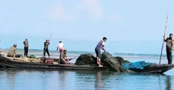 হাওরেও এক মাস মাছ ধরা নিষিদ্ধ