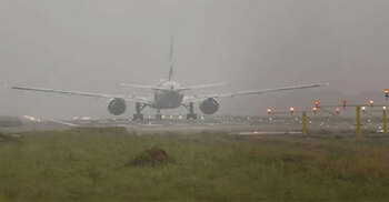 ঘন কুয়াশায় ঢাকায় ৪ ঘণ্টায় ওঠানামা করেনি কোনো ফ্লাইট