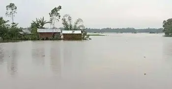 বিপৎসীমার ওপরে ৫ নদীর পানি, ৫ জেলায় বন্যার আভাস