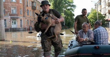 Ukrainians face homelessness, disease risk as floods crest from burst dam