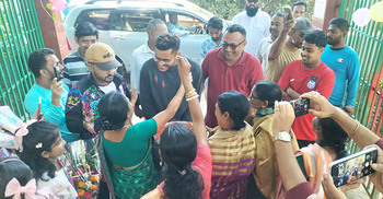 গ্রামের বাড়িতে জাতীয় দলের ফুটবলার শমিত সোম