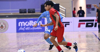 ভারতকে রুখে দিয়ে সাফ ফুটসালে অভিষেক বাংলাদেশের