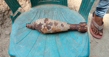 গুপ্তধন ভেবে রকেট লঞ্চার ঘরে রেখে দিলেন কৃষক, থানায় নিলো পুলিশ