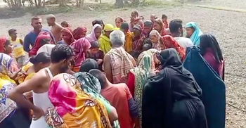 পুকুরপাড়ে খেলছিল দুই শিশু, পড়ে গিয়ে দুজনেরই মৃত্যু