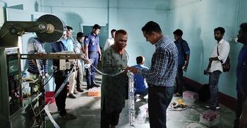 নোংরা পরিবেশে অবৈধভাবে তৈরি হতো জুস-ওষুধ-চকলেট
