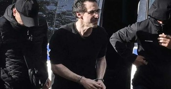 রাশিয়ার হয়ে গুপ্তচরবৃত্তির অভিযোগে ফ্রান্সে আটক ৩