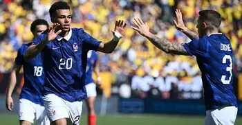 দেজিরে দুয়ের জোড়া গোলে কলম্বিয়াকে হারালো ফ্রান্স