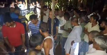 কলাবাগানে স্ত্রীর গলাকাটা মরদেহ, স্বামী পলাতক