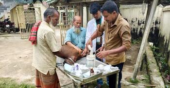গাইবান্ধায় ‘তথ্য গোপনে’ ছড়াচ্ছে অ্যানথ্রাক্স