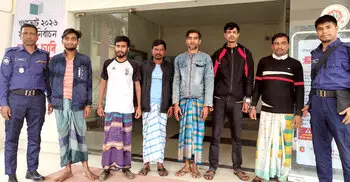 গাইবান্ধায় পুলিশের ওপর হামলার ঘটনায় ৭৮ জনের বিরুদ্ধে মামলা