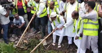 DMP lauds BNP for canal cleaning drive instead of rallying on streets