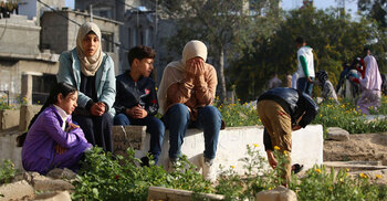 যুদ্ধবিরতির ঘোষণা দিয়েও গাজায় ফের ইসরায়েলের হামলা, নিহত ২