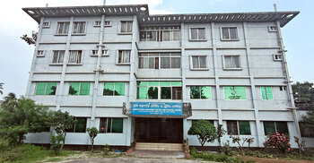 শুধু নামেই কৃষি যন্ত্রপাতি টেস্টিং ও ট্রেনিং সেন্টার