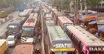 ঢাকা-ময়মনসিংহ মহাসড়ক ফাঁকা, চন্দ্রায় যানবাহনের দীর্ঘ সারি