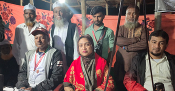 নির্বাচনী মাঠে নজর কাড়ছেন তৃতীয় লিঙ্গের উর্মি