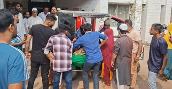 300 workers injured while rushing out of factory during quake in Gazipur