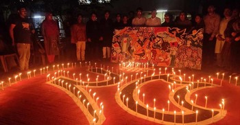 গণহত্যা দিবস স্মরণে জবিতে প্রদীপ প্রজ্বলন