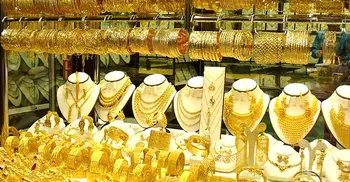 Gold price hits record high of Tk 1.20 lakh per bhori