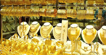 Gold prices hit new record, now bhori Tk 2.32 lakh