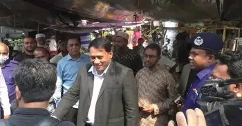 গোপালগঞ্জে অসাধু ব্যবসায়ীরা অতিরিক্ত মুনাফা নিতে পারবে না