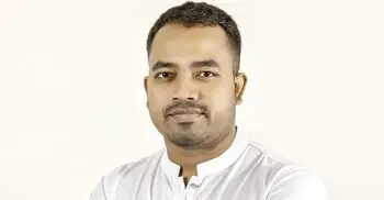 এবি পার্টির তরুণ প্রার্থী হিসেবে মনোনয়নপত্র নিলেন প্রিন্স