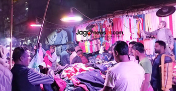 সস্তায় উষ্ণতার খোঁজ গুলিস্তানে, খুশি ক্রেতা-বিক্রেতা সবাই