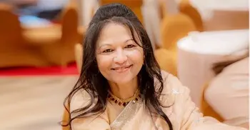 আমি আইডেন্টিটি ক্রাইসিসে ভুগছি না: গুলতেকিন খান