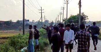 ধানের খড় শুকানো নিয়ে দুই গ্রামবাসীর সংঘর্ষ, আহত ৪০