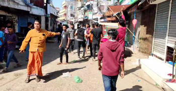 ছাত্রলীগের দুই গ্রুপের ধাওয়া-পাল্টা ধাওয়া, আহত ৫