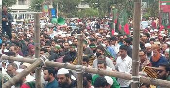 ২টায় ওসমান হাদির জানাজা, লাখো মানুষের উপস্থিতি