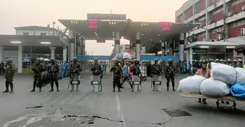 হাদির মরদেহের জন্য অপেক্ষা, কড়া নিরাপত্তা বলয়ে বিমানবন্দর