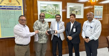 হাম মোকাবিলায় ৪ কোটি টাকার চিকিৎসা সরঞ্জাম দিলো কানাডীয় প্রতিষ্ঠান