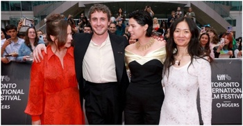 টরন্টো জয় করে অস্কার জয়ে এগিয়ে হ্যামনেট