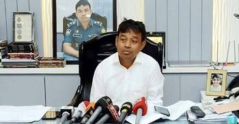 Banks asked to freeze accounts of ex-DB chief Harun, his wife