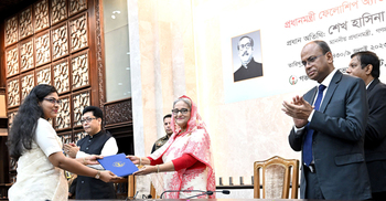 PM confers 38 masters, 10 Ph.D PMF on scholars