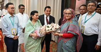 PM joins post-budget dinner