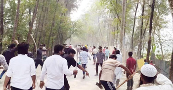 এমপি হান্নান মাসউদের গাড়িবহরে বিএনপি-আ’লীগের হামলা, পুলিশসহ আহত ২০