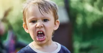 সন্তানকে হেট স্পিচ নিয়ে সতর্ক করার উপায় বললো ইউনিসেফ