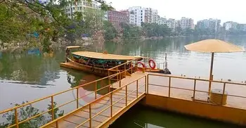 তেল সংকটে কমছে হাতিরঝিলের ওয়াটার ট্যাক্সির ট্রিপ