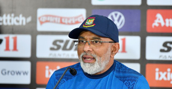 পিচ বুঝতে ভুল করেছে বাংলাদেশ, স্বীকার করলেন হাথুরু