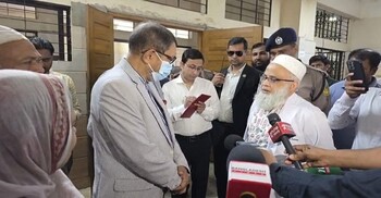 ছাড়পোকার পেট ভর্তি রক্ত, রোগীরা ঘুমাবে কীভাবে: স্বাস্থ্যমন্ত্রী