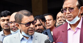 কাউকে শাস্তি দিয়ে নয়, বুঝিয়ে-সচেতন করে কাজ করতে চাই: স্বাস্থ্যমন্ত্রী