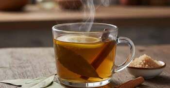 সুগার ও হার্টের যত্নে পান করুন তেজপাতার চা