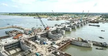পদ্মা ব্যারেজ: ফারাক্কার অভিশাপ থেকে মুক্তি পাবে ১৯ জেলা