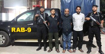 হবিগঞ্জে ট্রেনের টিকিটসহ ৩ কালোবাজারি গ্রেফতার