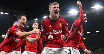 Hojlund scores first league goal to lift Man Utd to 3-2 win over Villa