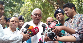 এ্যানিকে নির্যাতন করা হয়নি, তিনি আদালতে মিথ্যা বলেছেন