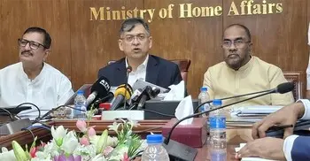 পর্যায়ক্রমে মাঠ থেকে সশস্ত্র বাহিনী প্রত্যাহার করা হচ্ছে